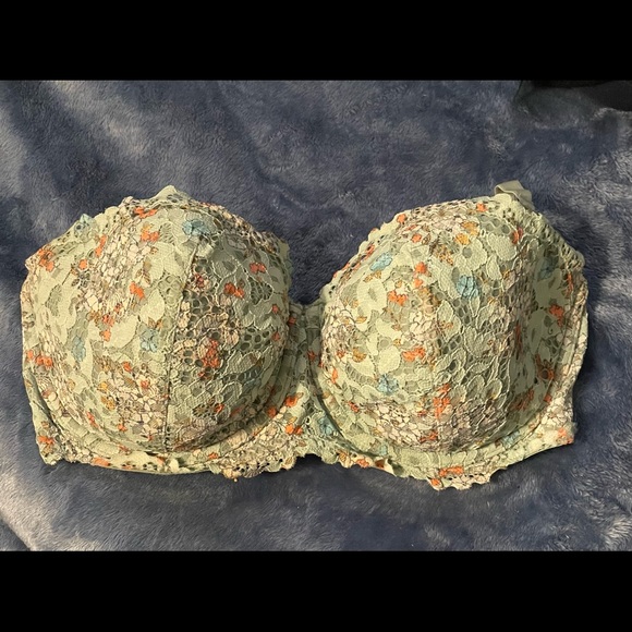 Victoria Secret Balconet Bra - Picture 1 of 3